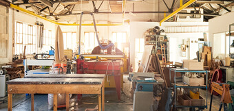 Trykluftkompressorer på værkstedet og inden for håndværk – KAESER KOMPRESSORER leverer innovativ, sikker og effektiv teknologi til alle trykluftanvendelser.